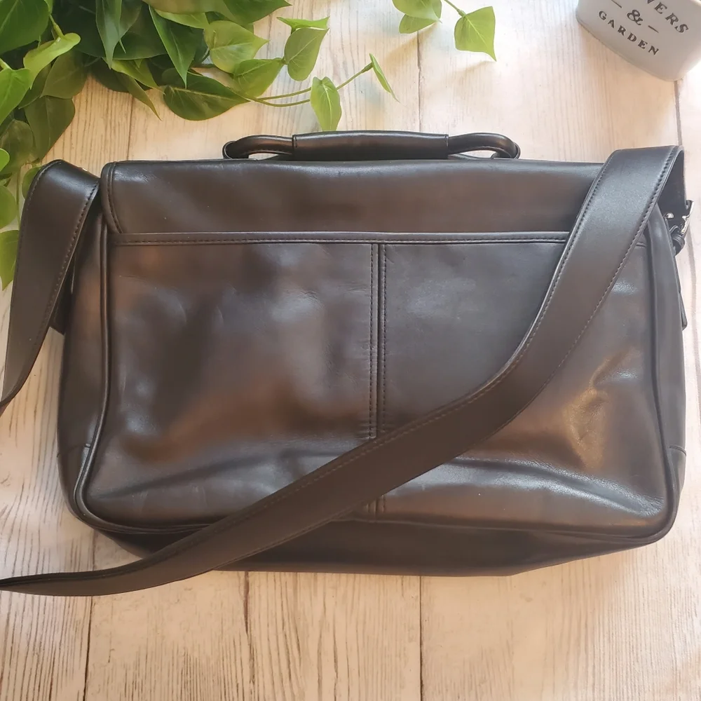 RETAIL COACH Vintage Y2K ALL LEATHER EXTERIOR Black Leather Laptop Bag